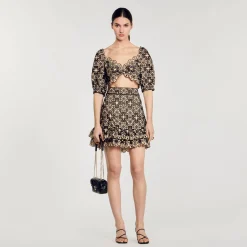 Jupe Courte En Broderie Anglaise