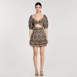 Jupe Courte En Broderie Anglaise