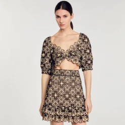 Jupe Courte En Broderie Anglaise