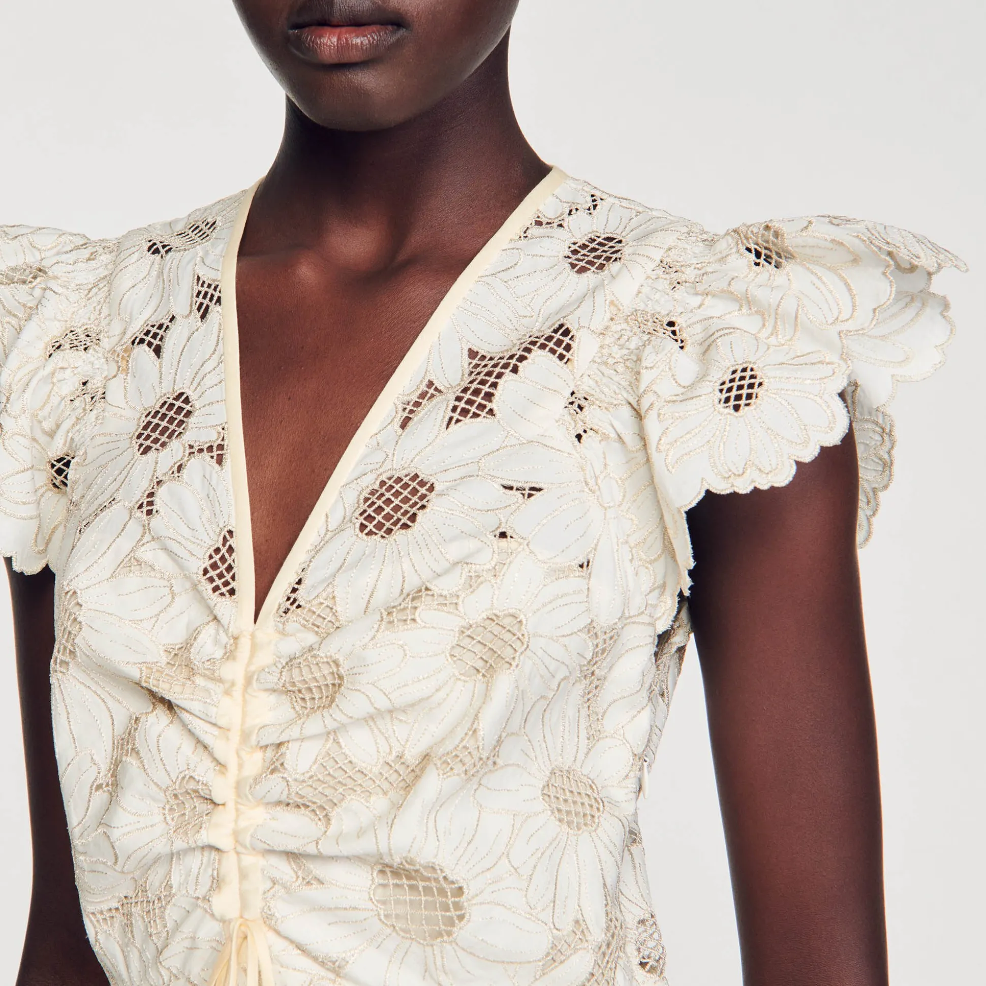 Robe Courte En Guipure Marguerites