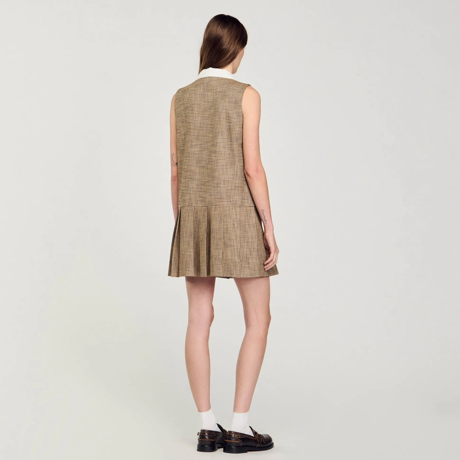 Robe Courte Pied De Puce
