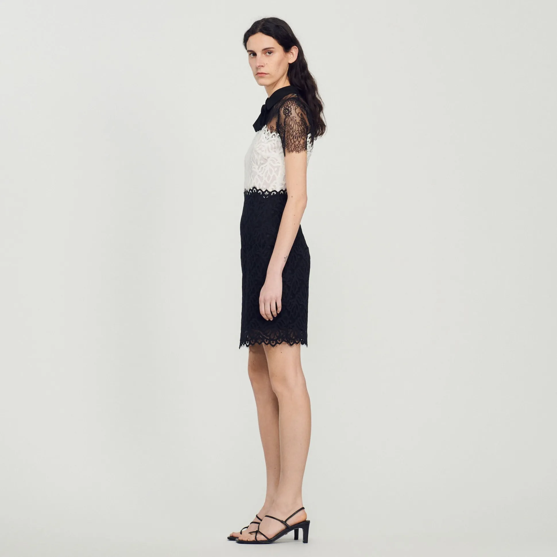 Robe En Dentelle Bi-couleur