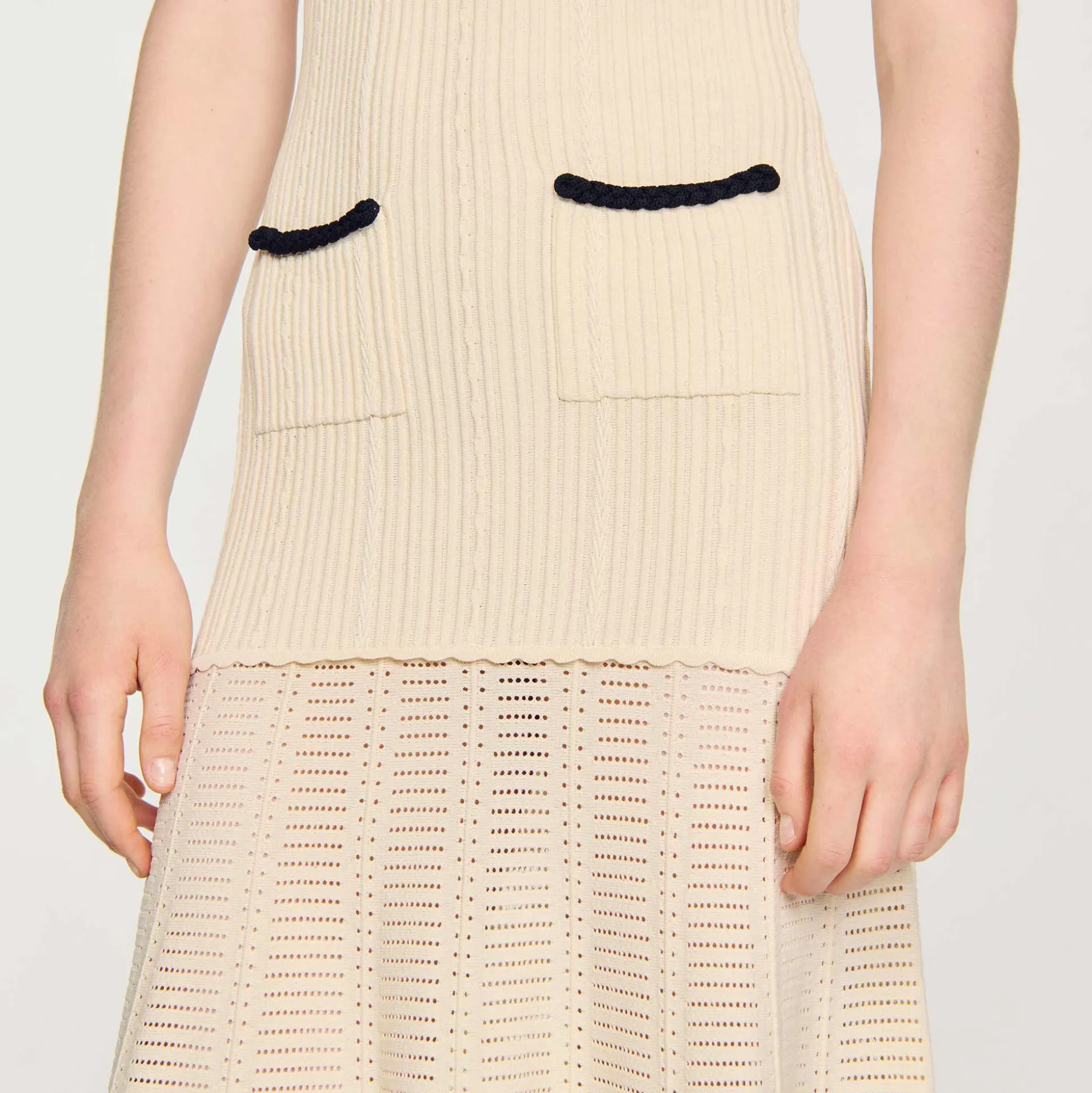 Robe En Maille Pointelle