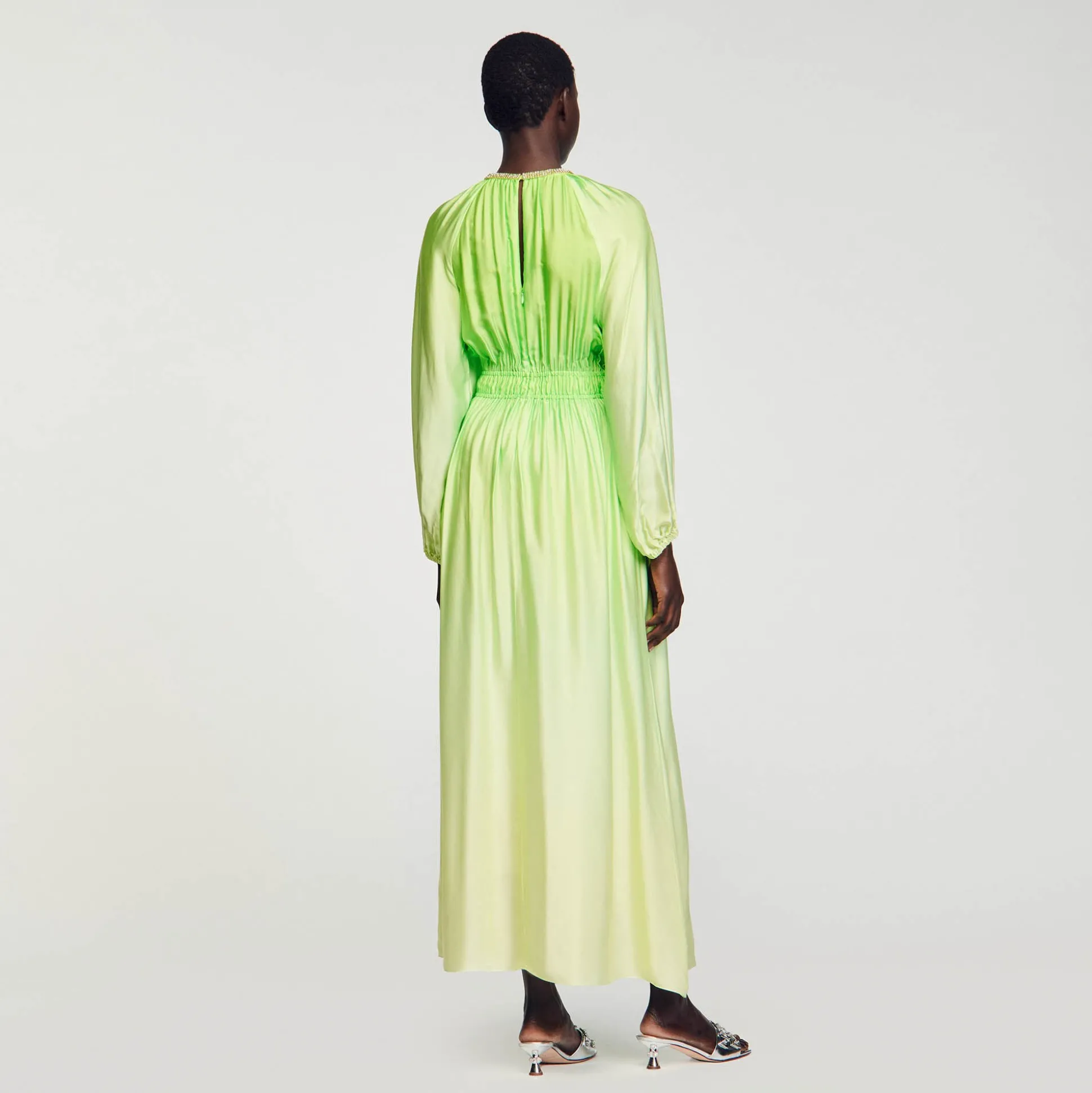 Robe Longue à Col Strassé