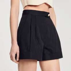 Short En Gabardine