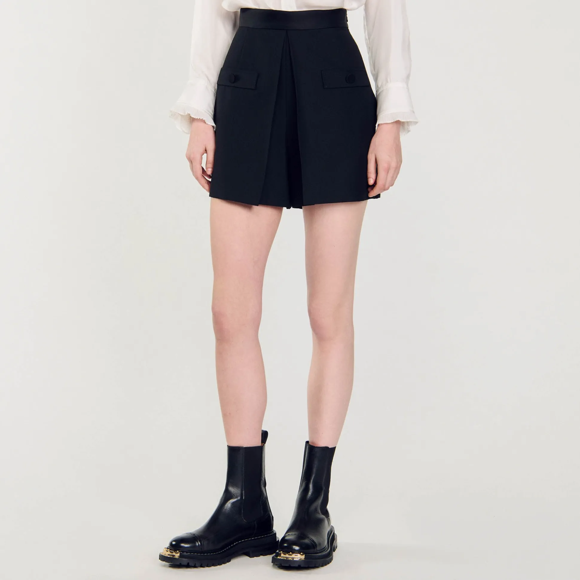 Short Taille Haute Avec Boutons