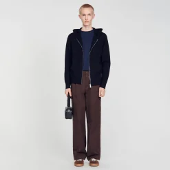 Sweatshirt à Capuche