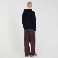 Sweatshirt à Capuche