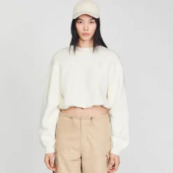Sweatshirt Court