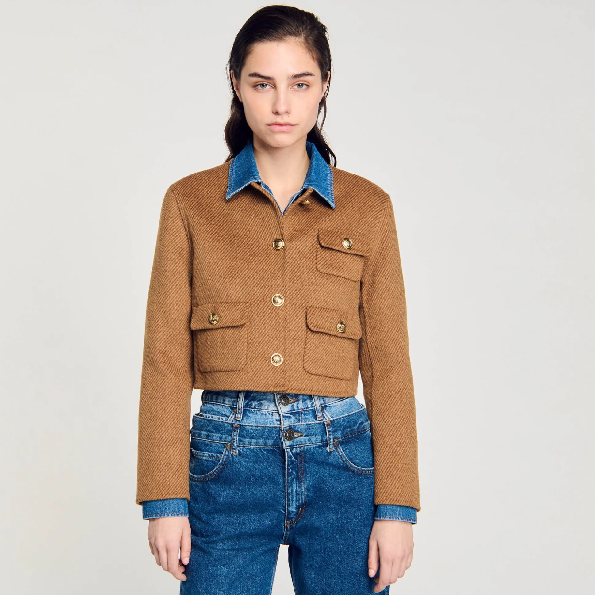 Veste Courte à Boutons
